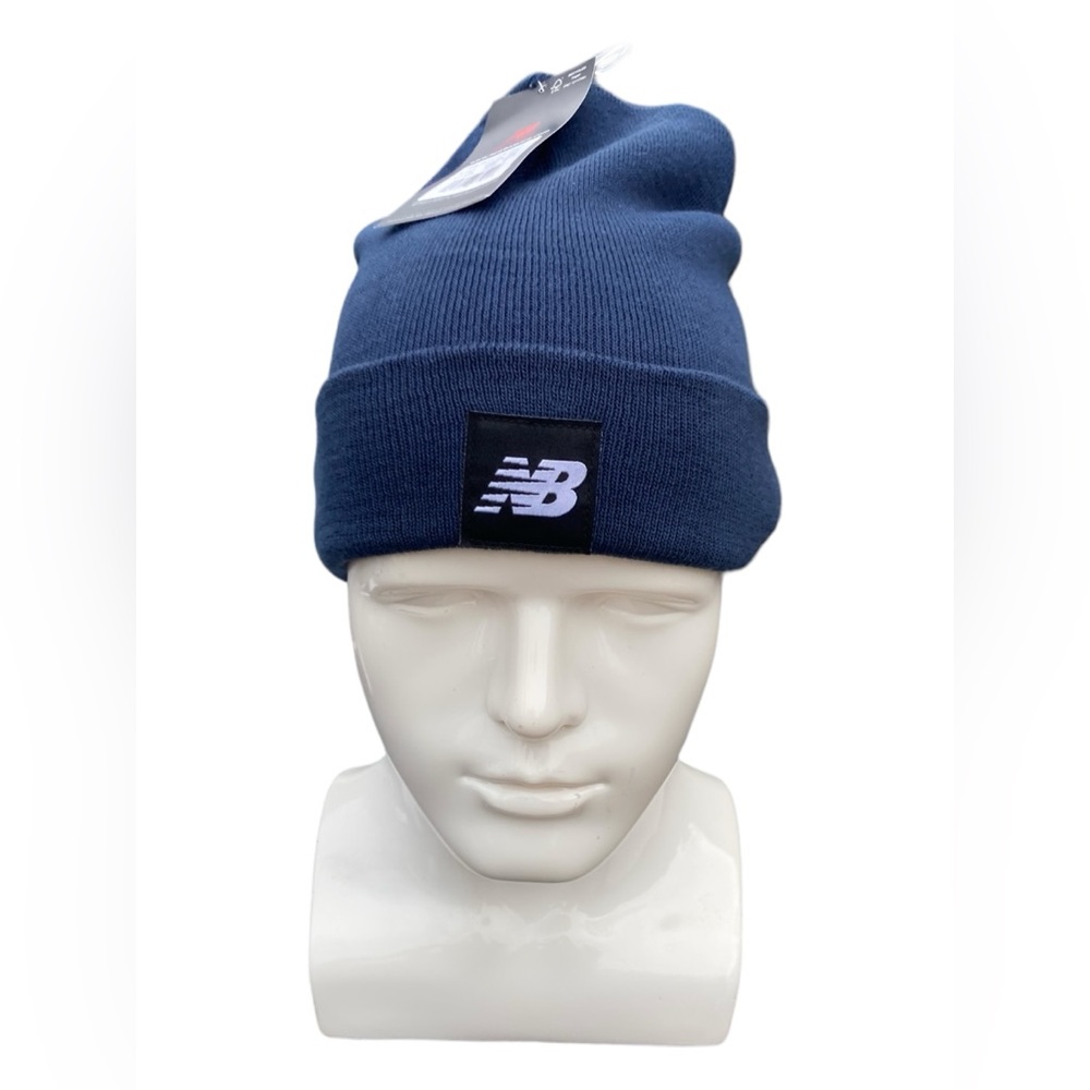 New With Tags New Balance Toque Winter Hat Beanie